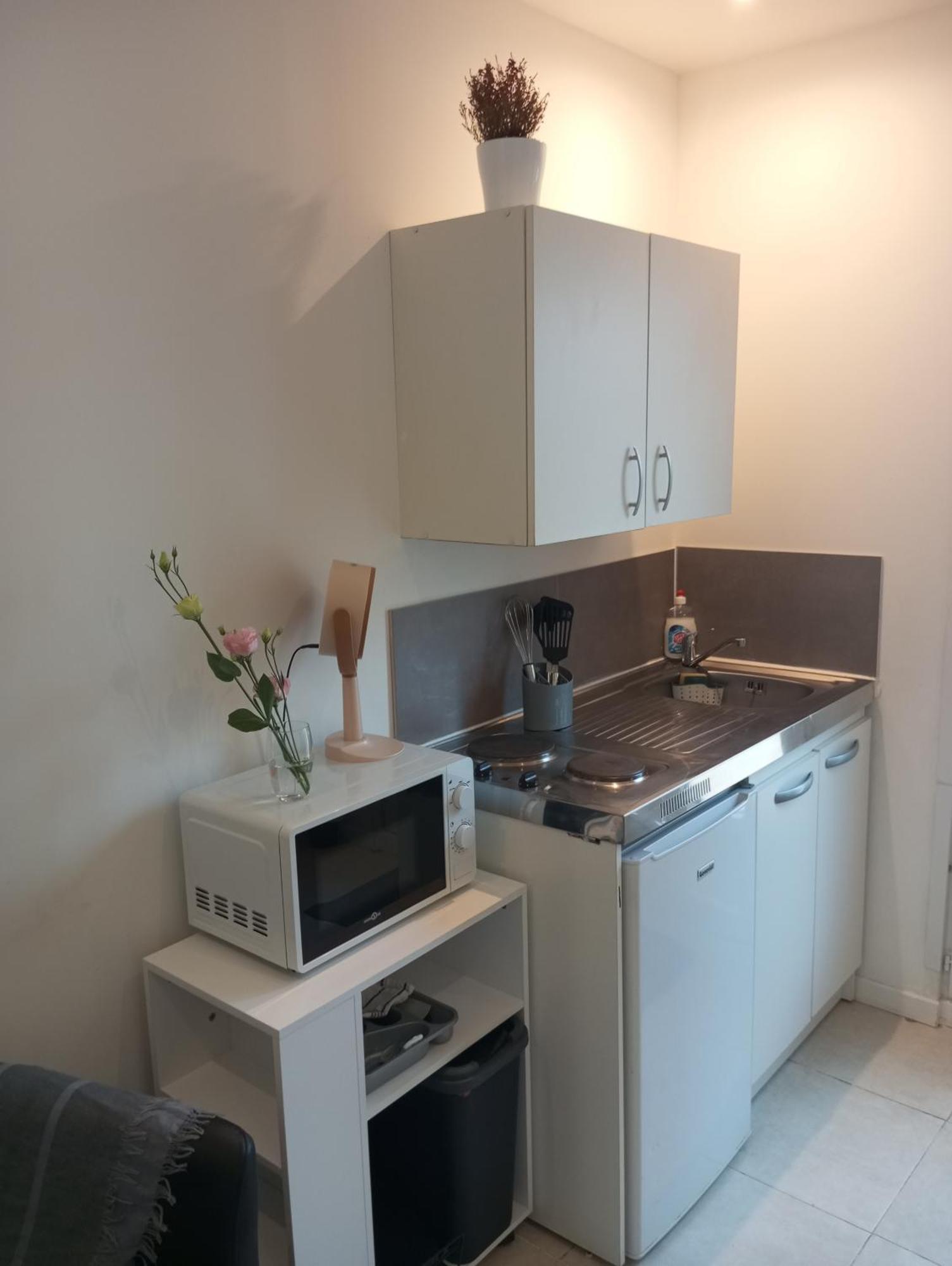 Studio De 14M2 Dans Une Maison กาญเนอ-ซูร์-แมร์ ภายนอก รูปภาพ
