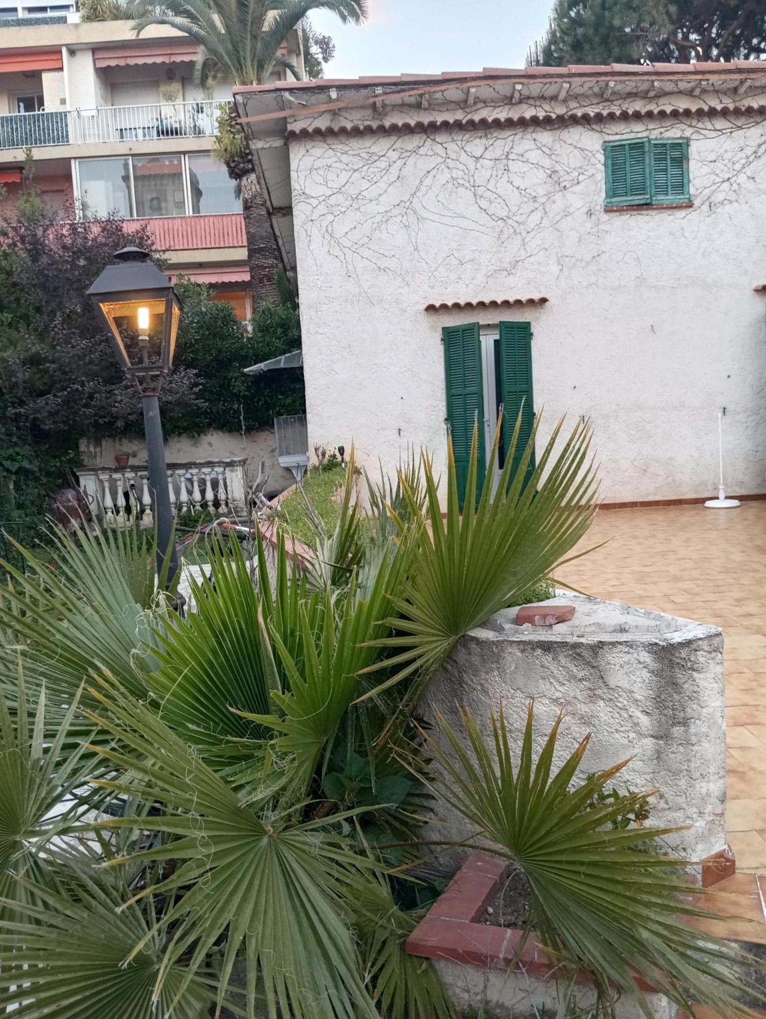 Studio De 14M2 Dans Une Maison กาญเนอ-ซูร์-แมร์ ภายนอก รูปภาพ